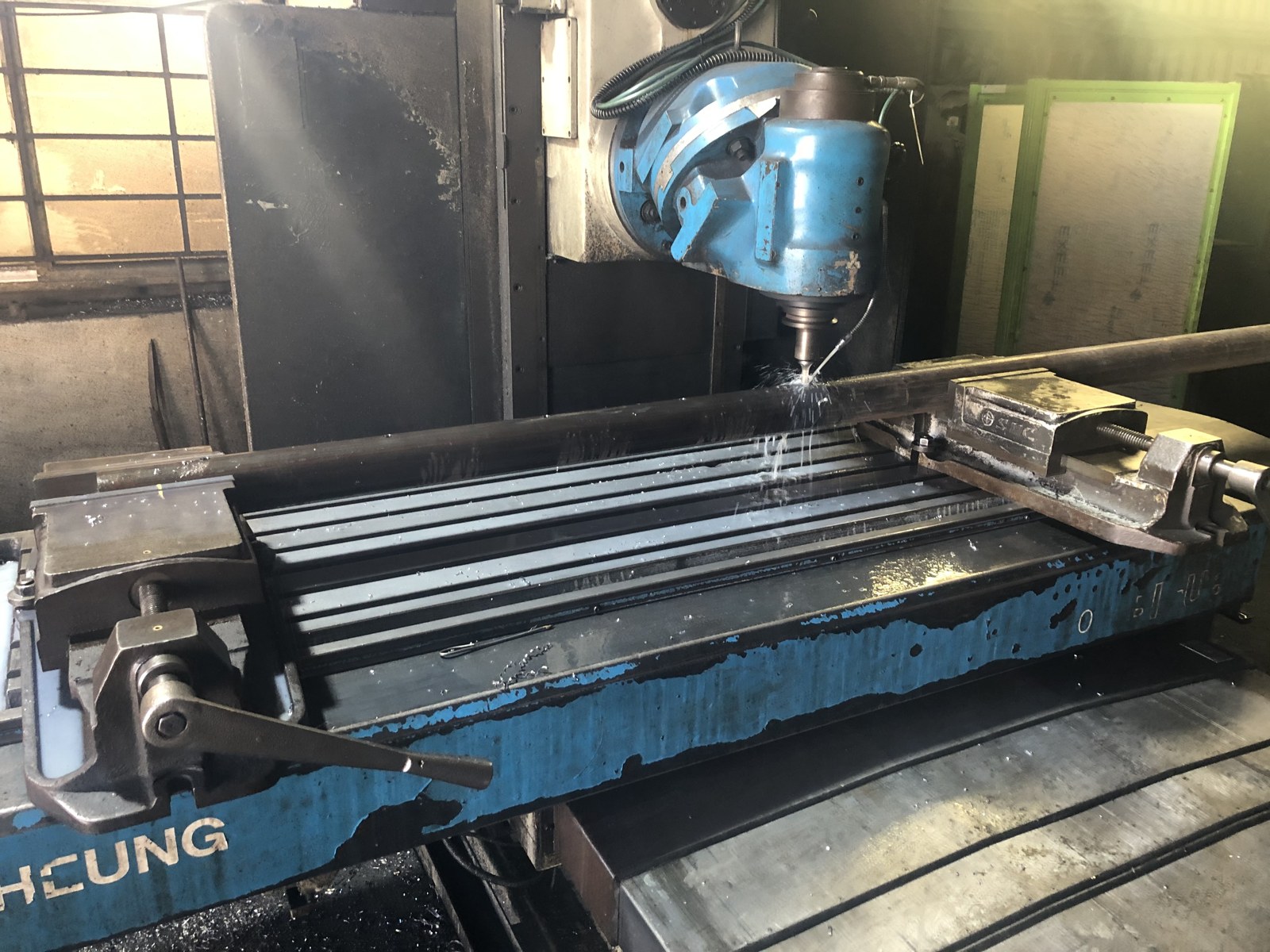 KIHEUNG NC milling machine